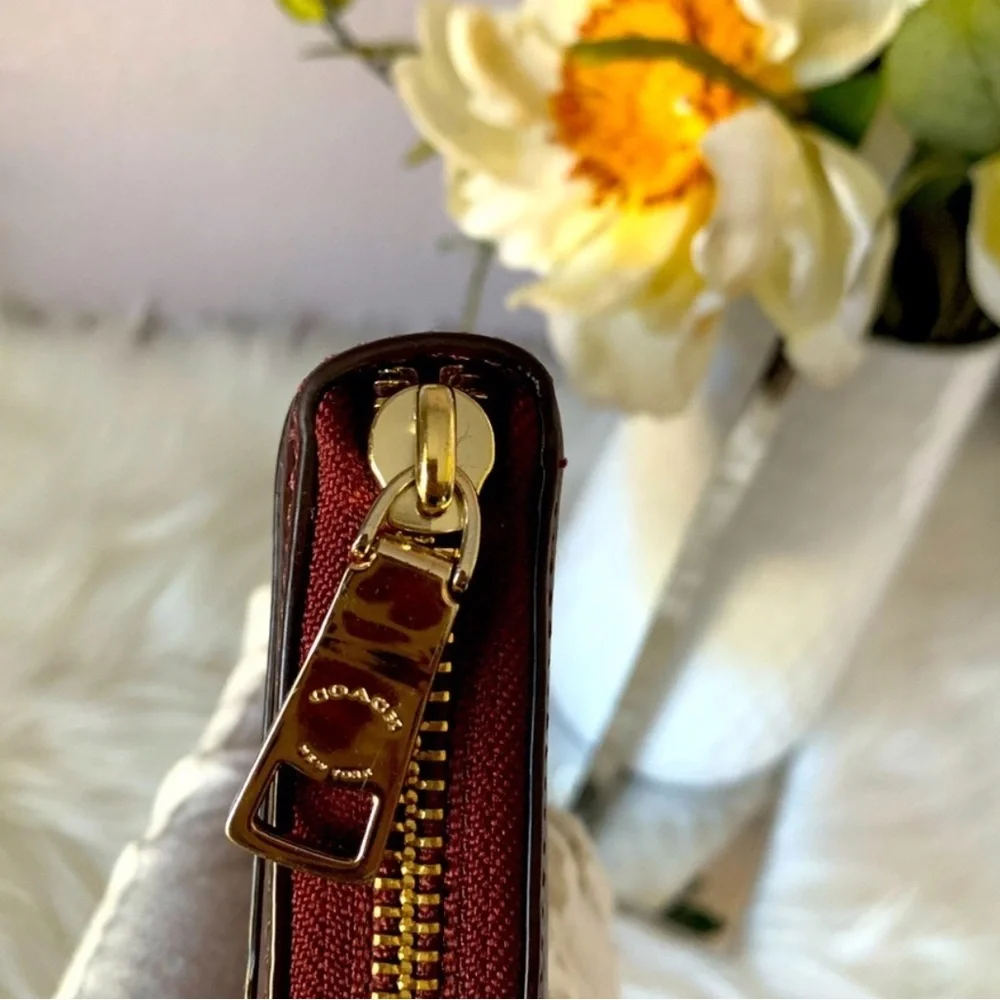 COACH Accordion Zip Bramble Rose Metallic Cherry Wallet